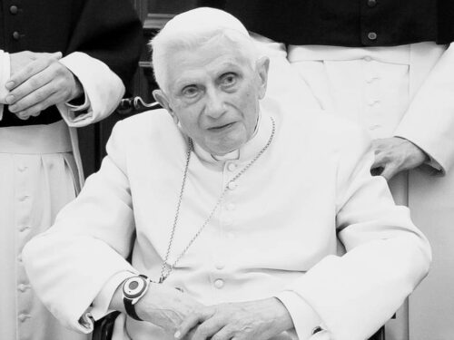 Zmarł Ojciec Święty Benedykt XVI