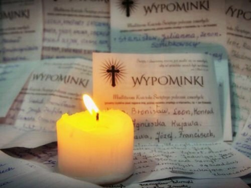 Wypominki – modlimy się za zmarłych
